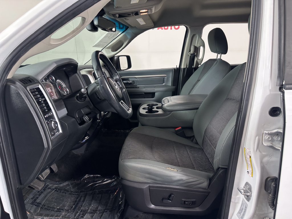 Used 2016 RAM 1500 Big Horn AWD/4WD image 13