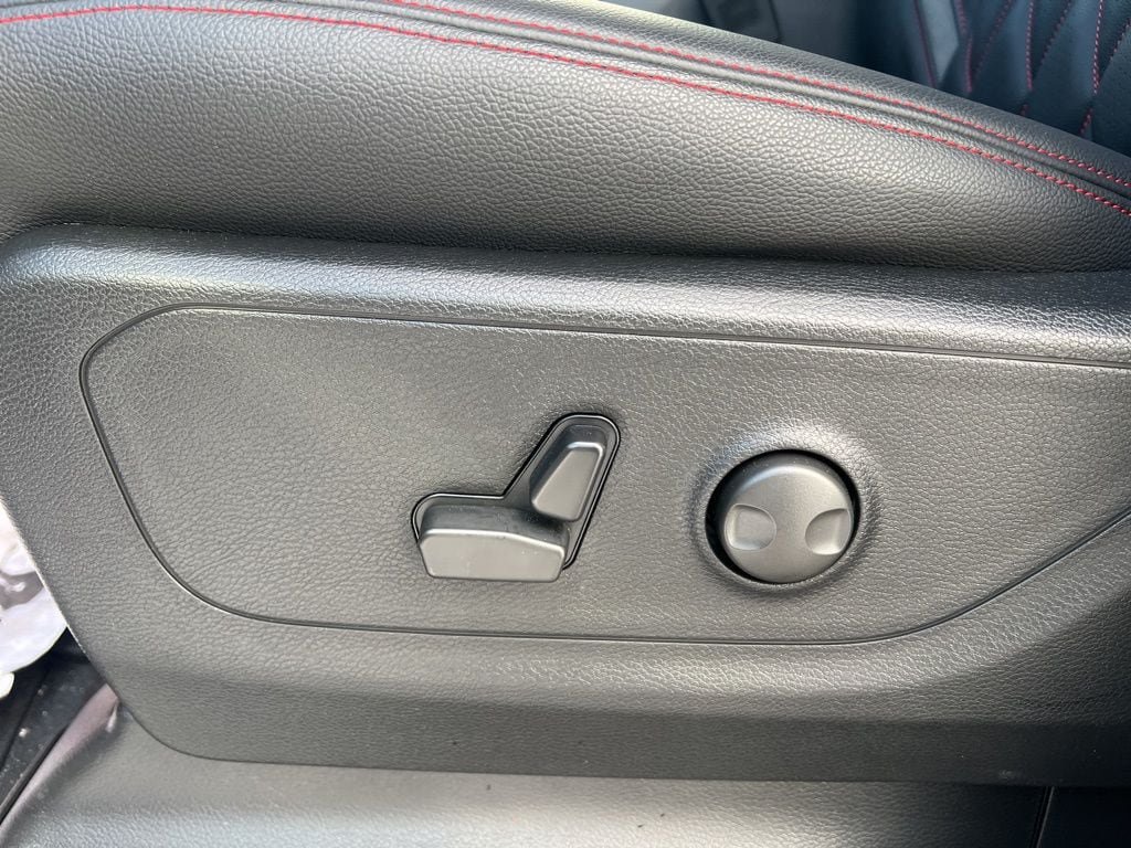 New 2026 RAM 1500 Big Horn AWD/4WD image 24