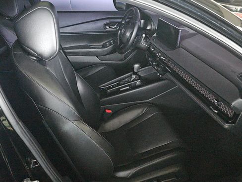 Used 2023 Honda Accord Sport image 9