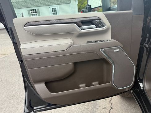 New 2026 GMC Sierra 2500 SLT w/ Max Trailering Package image 15