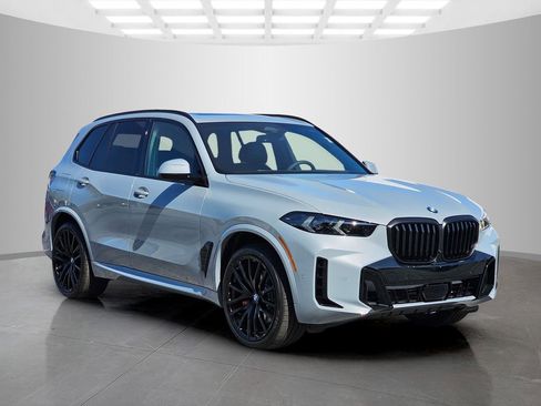 New 2026 BMW X5 sDrive40i RWD image 8
