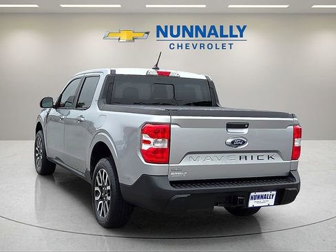 Used 2023 Ford Maverick Lariat w/ Lariat Luxury Package FWD image 3