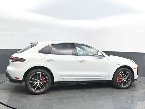 Used 2023 Porsche Macan S image 10