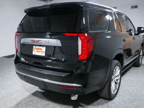 Used 2023 GMC Yukon Denali AWD/4WD image 7