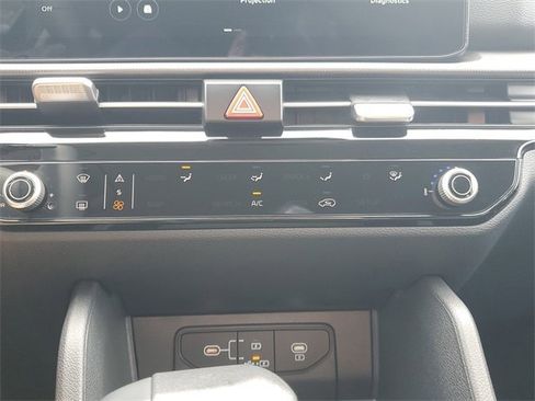 New 2026 Kia Sportage LX w/ LX Convenience Package image 32