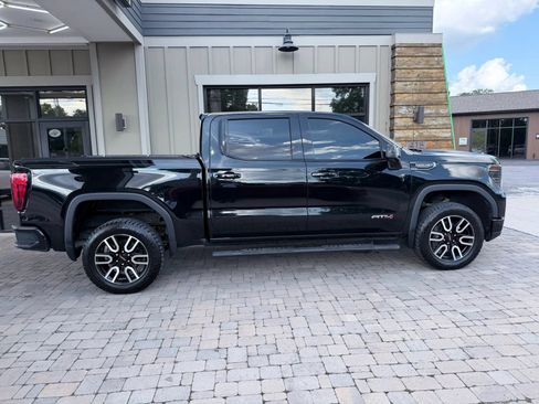 Used 2022 GMC Sierra 1500 AT4 w/ Technology Package AWD/4WD image 56