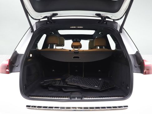 Used 2024 Mercedes-Benz GLE 450 4MATIC image 16