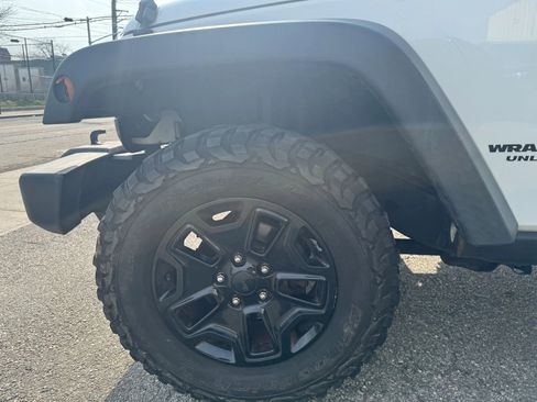 Used 2016 Jeep Wrangler Unlimited Sport AWD/4WD image 28