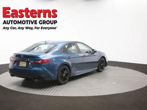 Used 2025 Toyota Camry SE FWD image 41