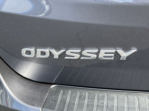 Used 2025 Honda Odyssey EX-L image 9