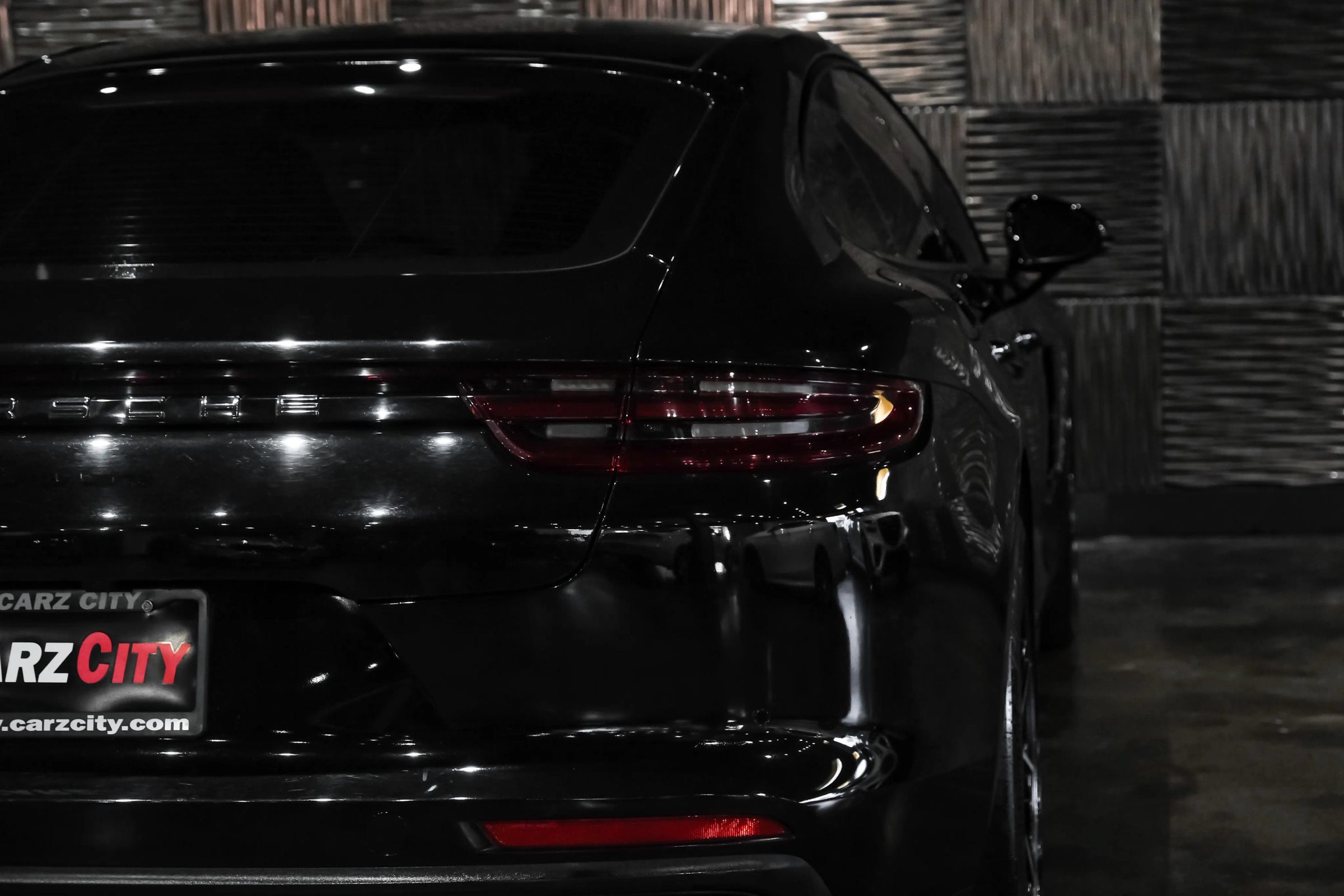 Used 2019 Porsche Panamera 4 AWD/4WD image 45