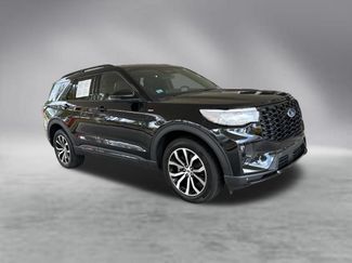 Used 2025 Ford Explorer ST-Line AWD/4WD video 2