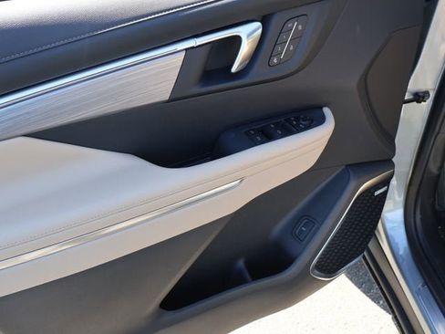 New 2026 Buick Enclave Preferred w/ Power Package AWD/4WD image 19