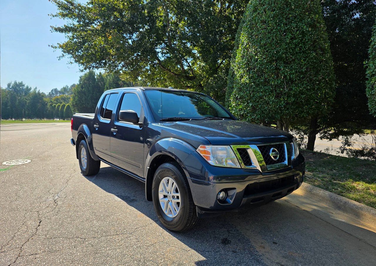 Used 2017 Nissan Frontier SV w/ SV Value Truck Package RWD image 9