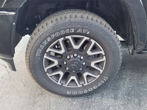New 2025 RAM 2500 Limited image 9
