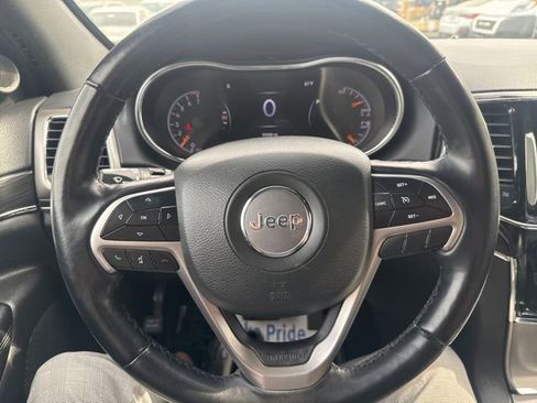 Used 2022 Jeep Grand Cherokee Limited image 13