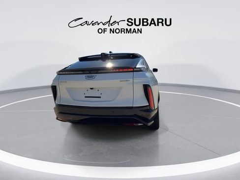 Used 2025 Cadillac Lyriq Sport AWD/4WD image 7