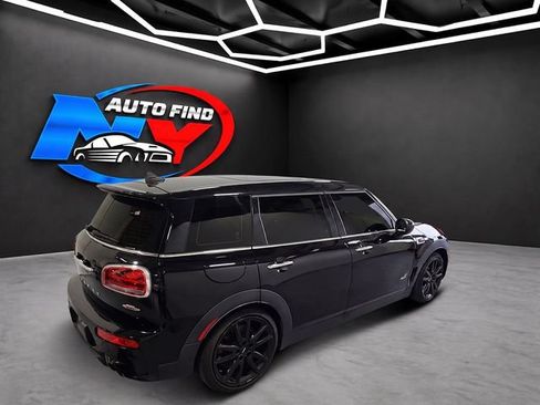 Used 2022 MINI Cooper Clubman John Cooper Works w/ Signature Upholstery Package AWD/4WD image 3