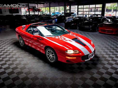 Used 2002 Chevrolet Camaro Z28 w/ SS Performance/Appearance Pkg RWD image 62