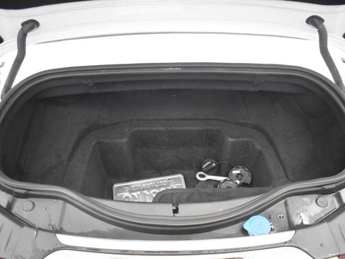 Used 2017 Jaguar F-TYPE S image 22