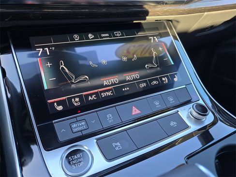 Used 2025 Audi Q7 3.0T Premium Plus image 20