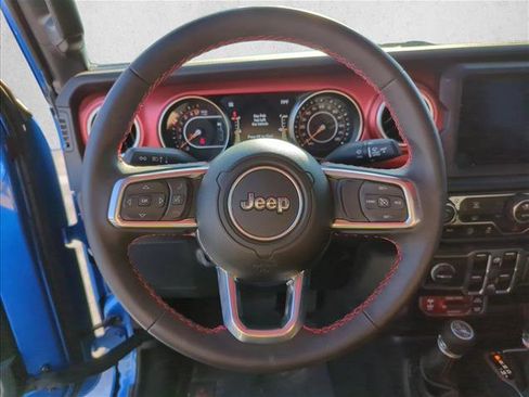 Used 2023 Jeep Gladiator Rubicon w/ Safety Group image 14