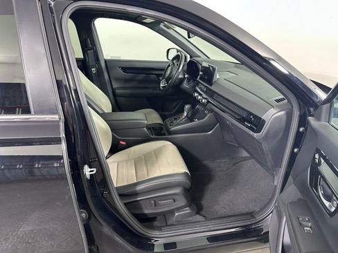 Used 2023 Honda CR-V Sport Touring image 10