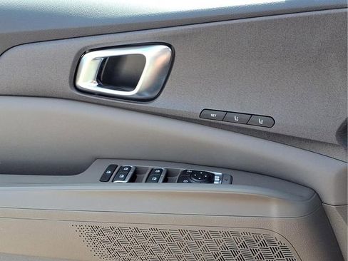 New 2026 Kia Carnival SX FWD image 15