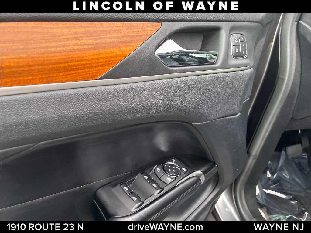 Used 2019 Lincoln MKC Reserve w/ MKC Climate Package AWD/4WD image 14