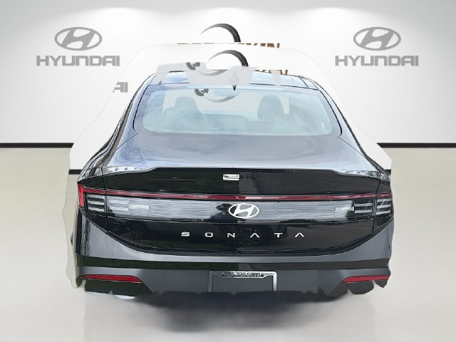 New 2026 Hyundai Sonata N Line FWD image 6