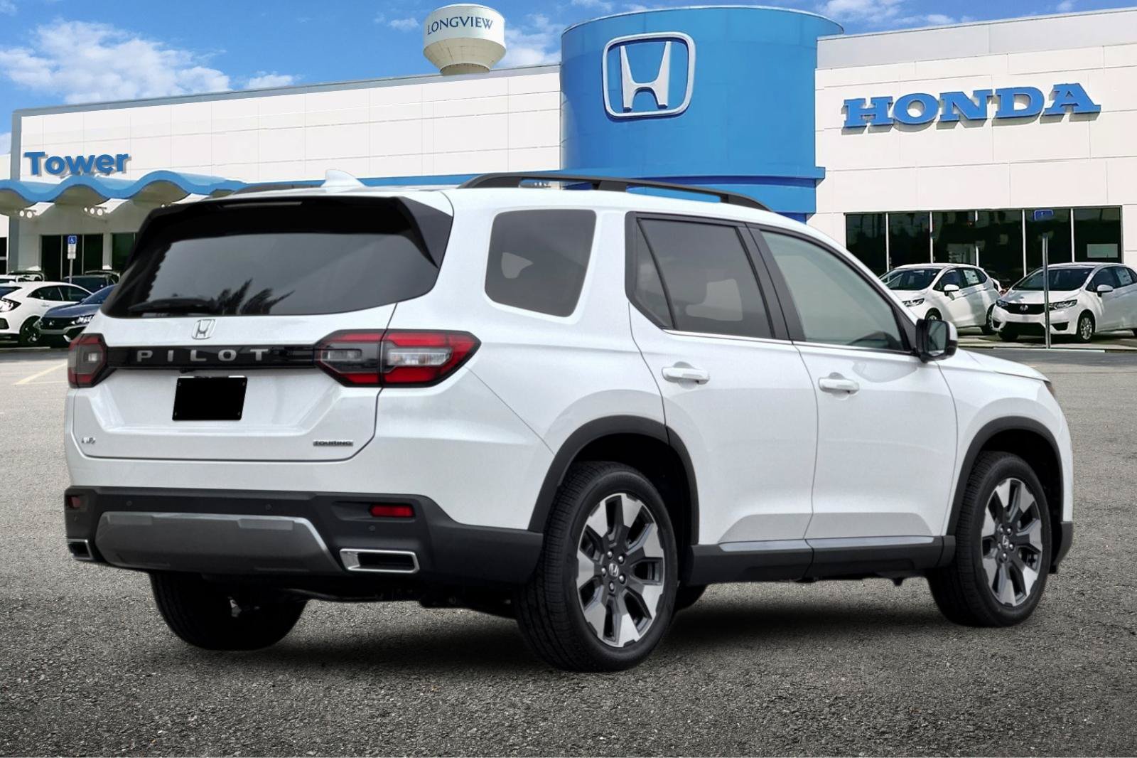 New 2026 Honda Pilot Touring image 4