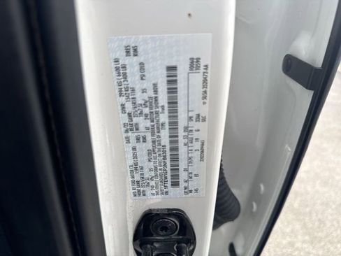 Used 2022 Ford F150 Lariat image 34