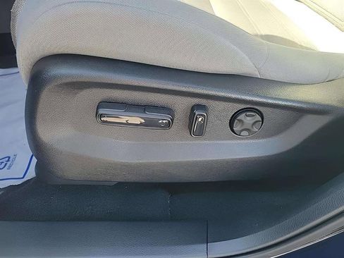 Used 2020 Honda CR-V EX image 16