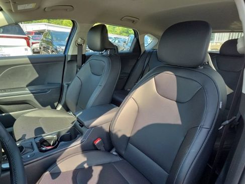 New 2026 Kia K4 EX FWD image 25