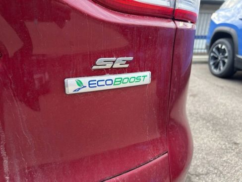 Used 2014 Ford Escape SE image 9