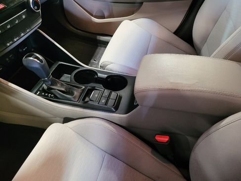 Used 2019 Hyundai Tucson SE w/ Cargo Package FWD image 26