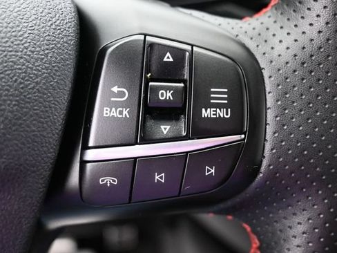 Certified 2024 Ford Escape ST-Line AWD/4WD image 17