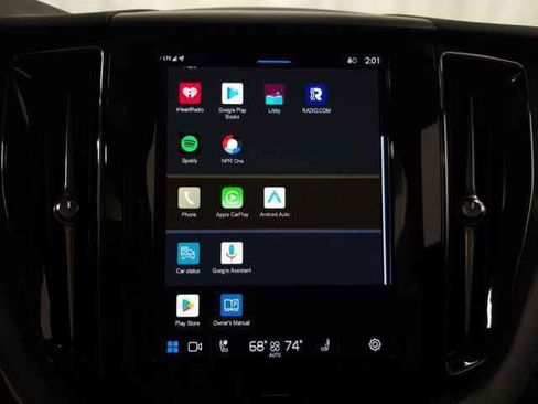 Certified 2023 Volvo XC60 B5 Core image 23