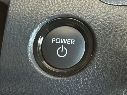 Used 2026 Toyota Camry LE FWD image 22