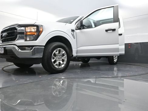 Used 2023 Ford F150 XLT image 31