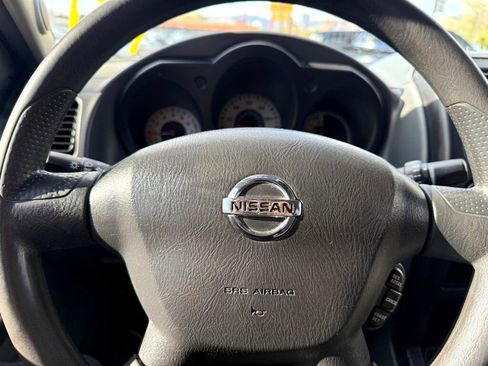 Used 2004 Nissan Xterra XE image 28