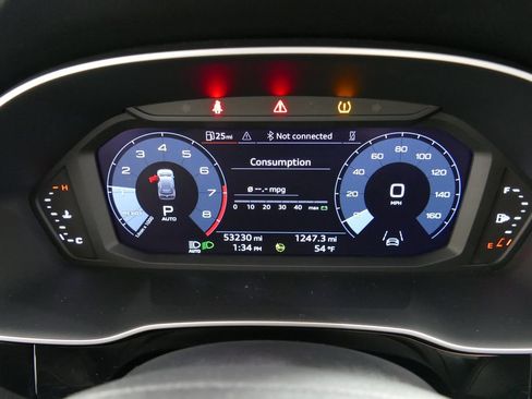 Used 2024 Audi Q3 2.0T Premium AWD/4WD image 25