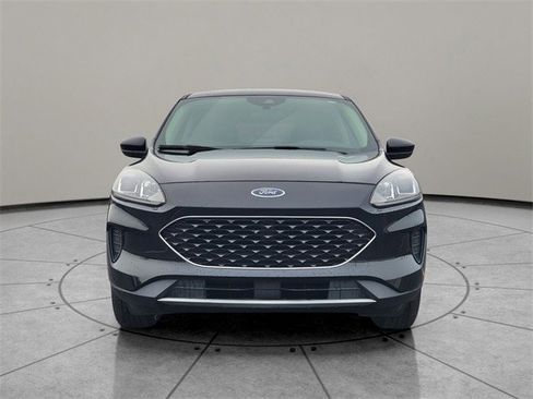 Certified 2020 Ford Escape SE image 15