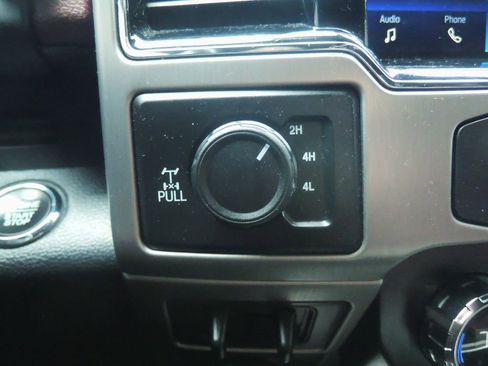 Used 2022 Ford F350 Platinum AWD/4WD image 24