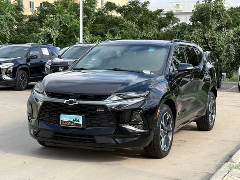 Used 2020 Chevrolet Blazer RS w/ LPO, Floor Liner Package FWD image 9
