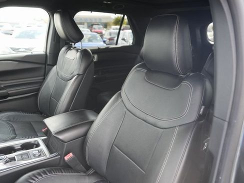 Certified 2020 Ford Explorer ST image 10