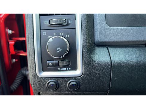 Used 2015 RAM 2500 Big Horn AWD/4WD image 23