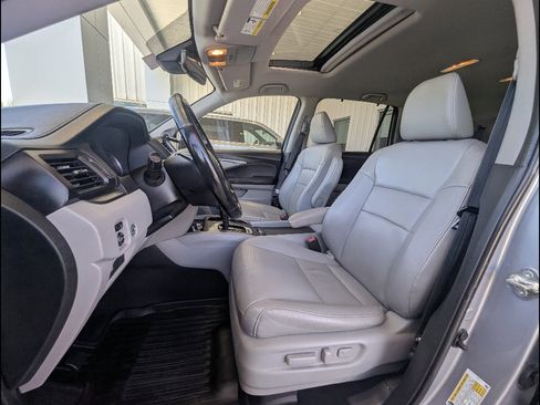Used 2019 Honda Pilot EX-L image 18