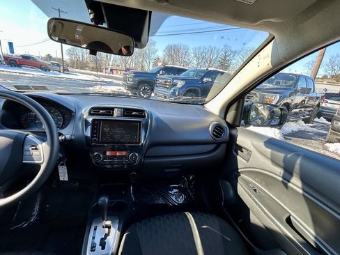 Used 2024 Mitsubishi Mirage ES image 15