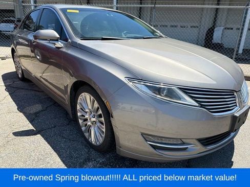 Used 2015 Lincoln MKZ AWD w/ Equipment Group 102A Reserve image 8